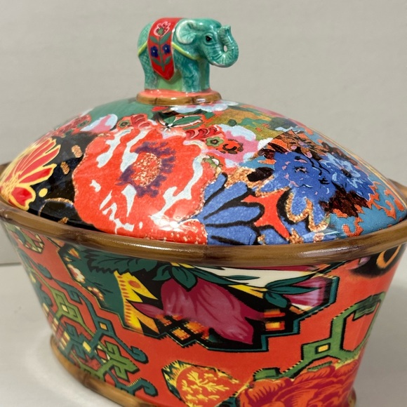 Elephant Tureen - Tracy Porter - Picture 9 of 14